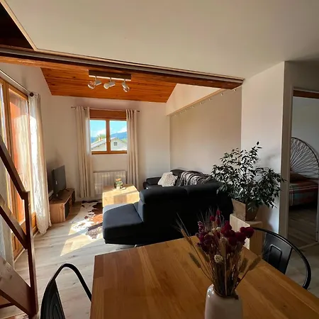 Evasion En Cerdagne 6 Personnes 2 Chambres Mezzanine بيت للعطل سانت-بيير-ديلس-فوركات