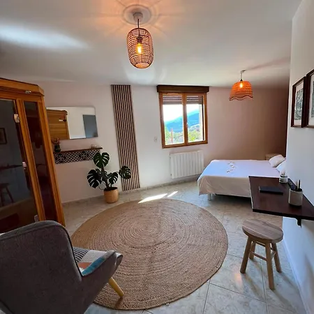 Evasion En Cerdagne 6 Personnes 2 Mezzanine *